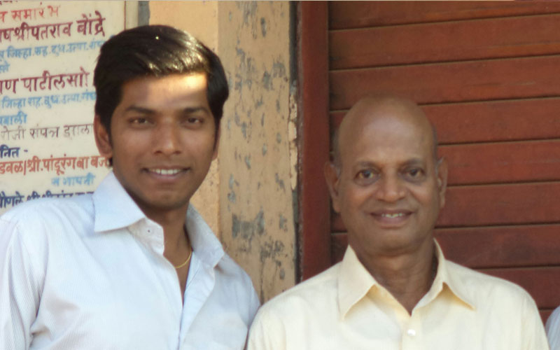 Ramesh Choudhary with Kishore Nandagaokar